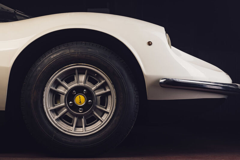 Ferrari 246 Dino GTS von 1973