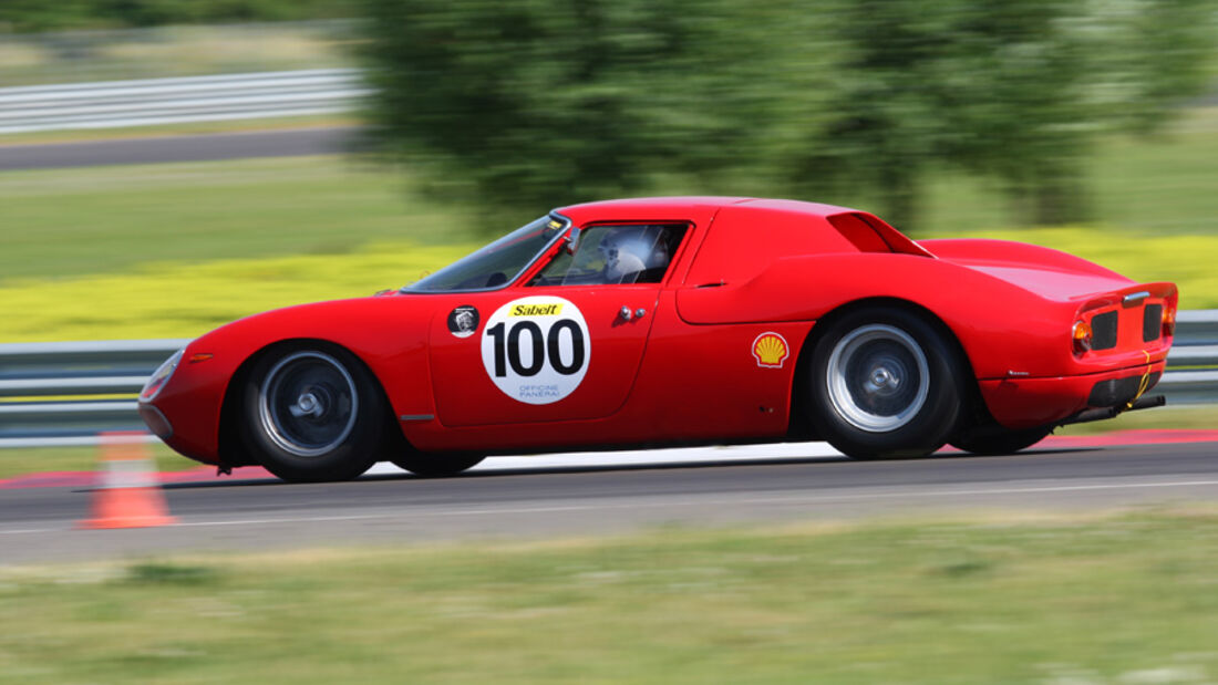 Ferrari 250 LM