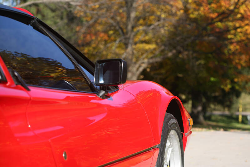 Ferrari 308 GTS Quattrovalvole - Sportwagen - V8 - Mittelmotor - Magnum - TV-Serie