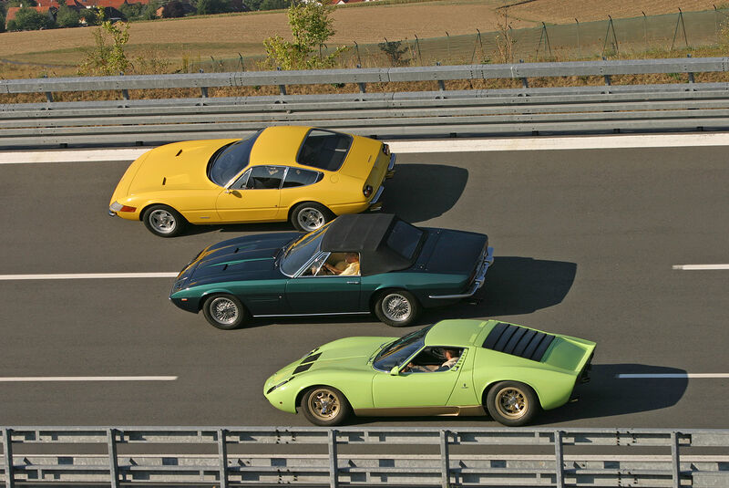 Ferrari 365 GTB/4 Daytona, Lamborghini Miura S, Maserati Ghibli SS