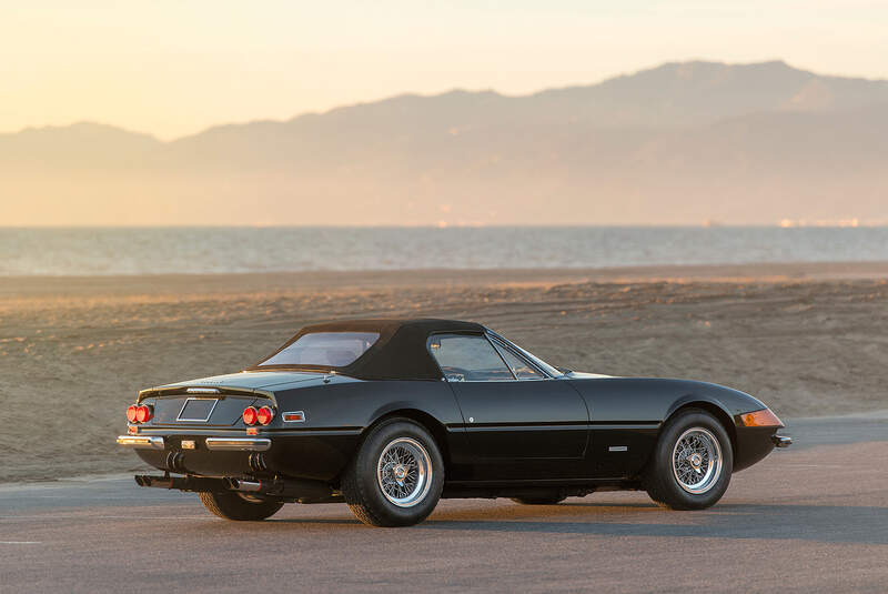 Ferrari 365 GTB/4 Daytona Spyder