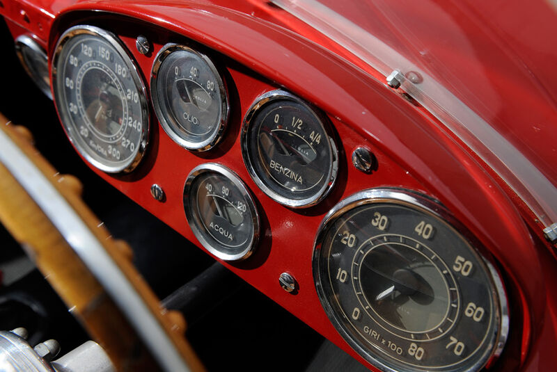 Ferrari 375 MM Spider, Detail, Anzeigeinstrumente