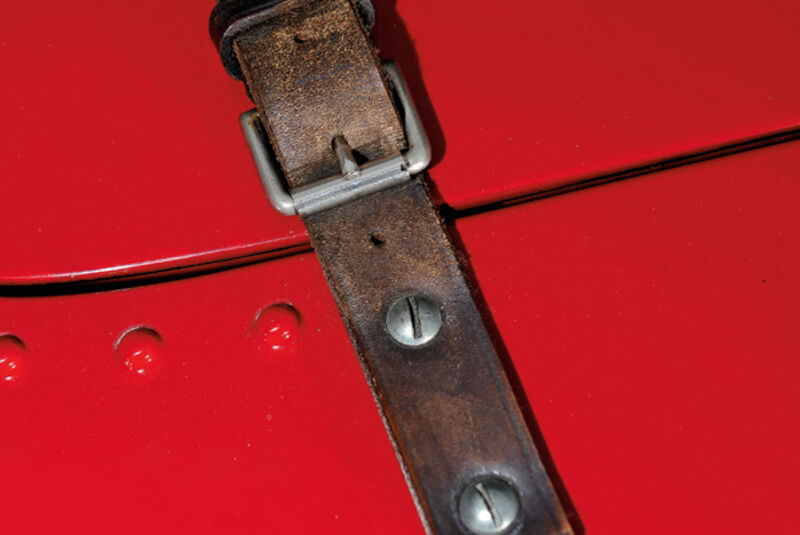 Ferrari 375 MM Spider, Gurt, Motorhaube, Detail