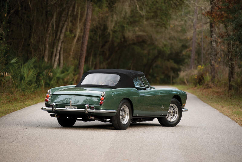 Ferrari 400 Superamerica SWB 
