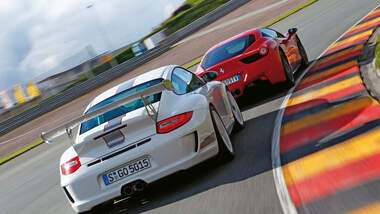 Ferrari 458 Italia, Porsche 911 GT3 RS 4.0, Heck
