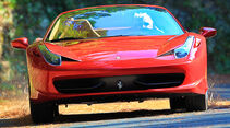 Ferrari 458 Spider, Front
