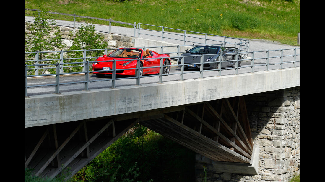 Ferrari 458 Spider, Lamborghini Gallardo Spyder Performante, Seitenansicht