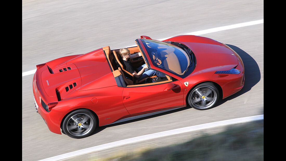 Ferrari 458 Spider, Seitenansicht, Luftaufnahme