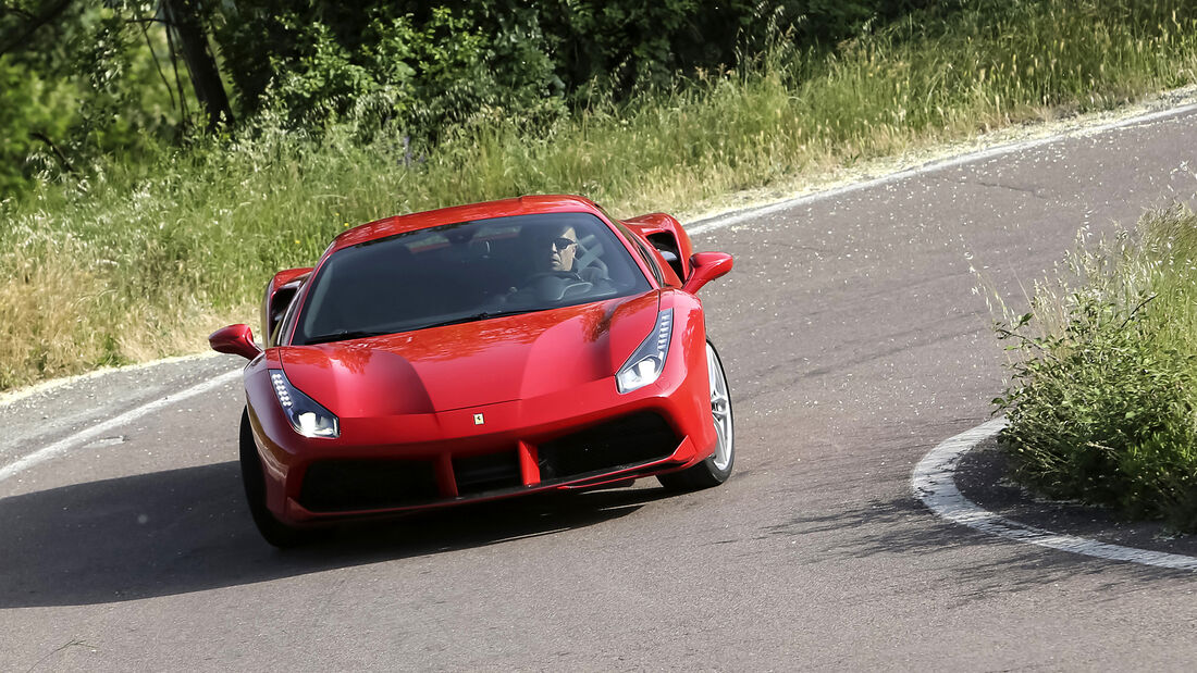 Ferrari 488 GTB Fahrbericht 