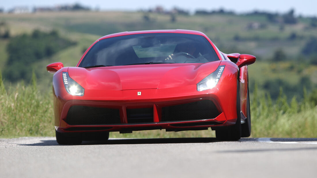 Ferrari 488 GTB Fahrbericht 