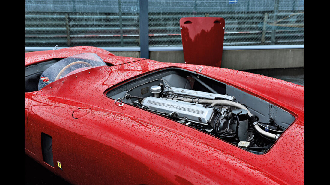 Ferrari 750 Monza, Motor
