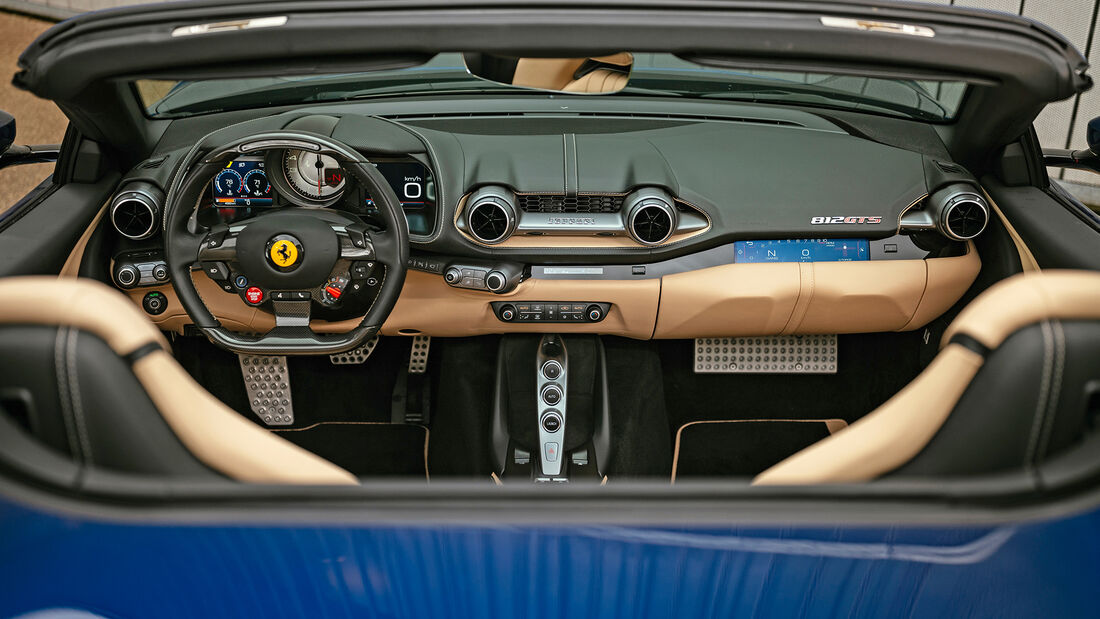 Ferrari 812 GTS, Interieur