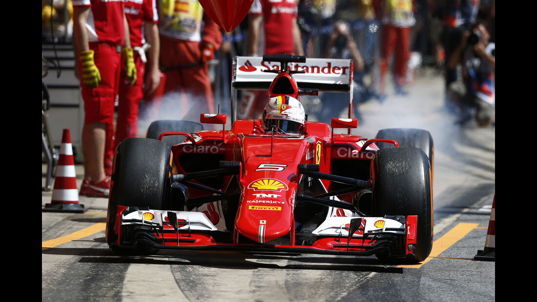 Ferrari - Boxenstopp - Formel 1 - 2015
