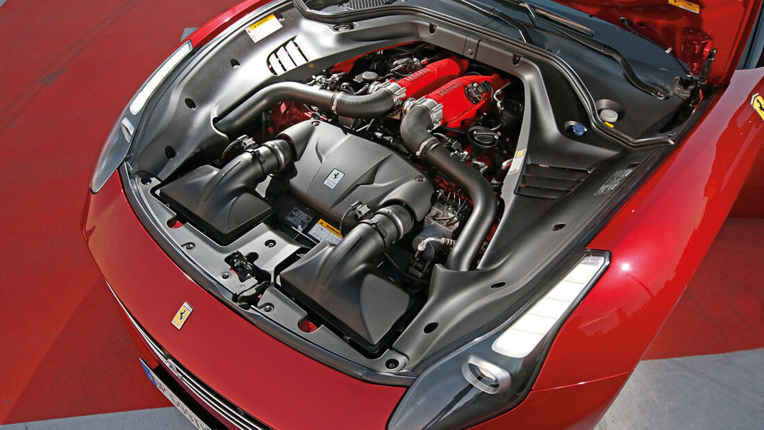 Ferrari California T, Motor