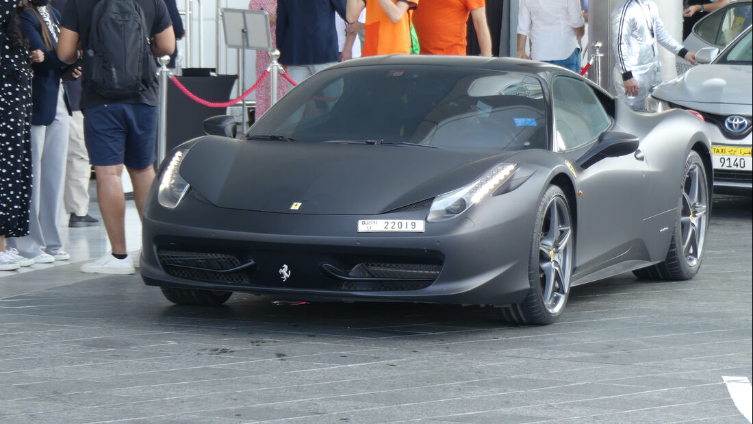 Ferrari - Carspotting - GP Abu Dhabi - 12. Dezember 2021