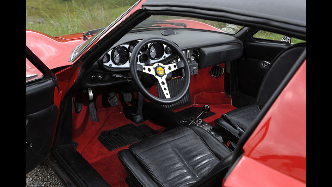 Ferrari Dino 246 GTS, Innenraum
