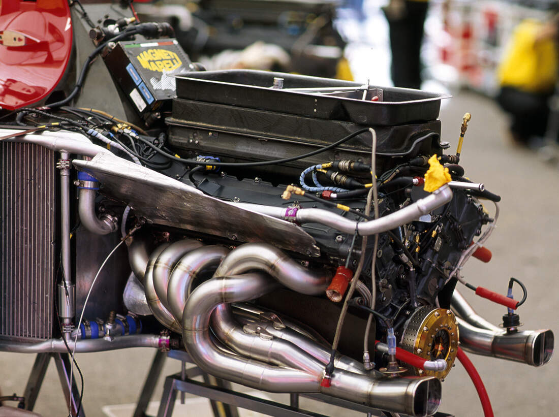 Wie Viel Wiegt Ein F1 Auto