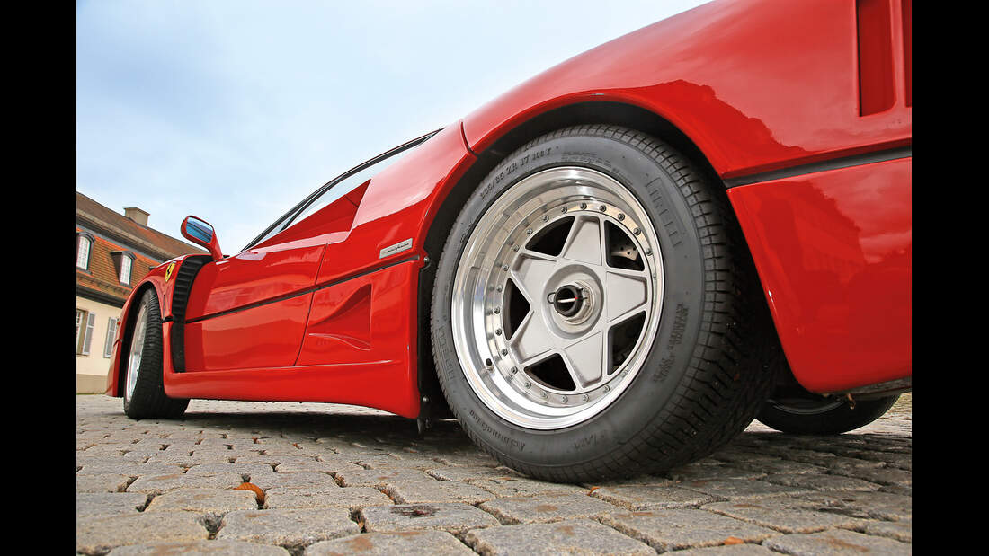 Erstaunlich Ferrari F40 Felgen Fotos