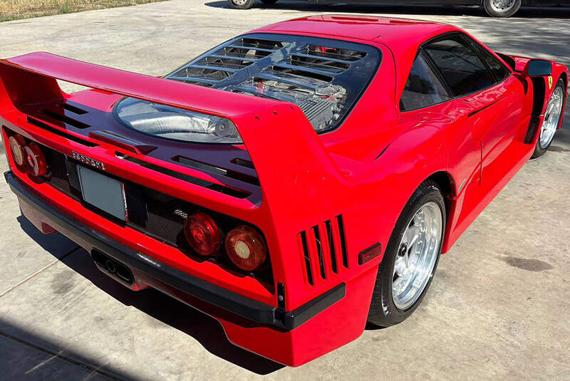 Ferrari F40 auf Craigslist USA Santa Barbara