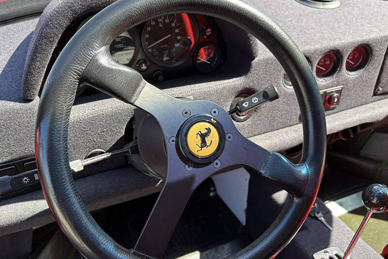 Ferrari F40 auf Craigslist USA Santa Barbara
