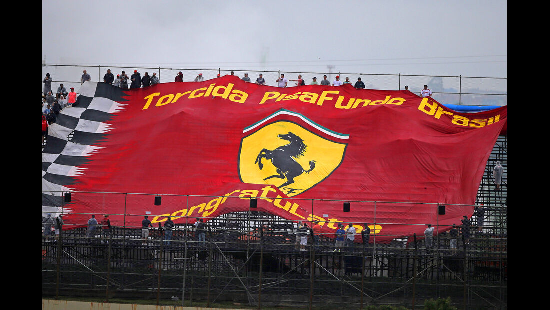 Ferrari-Fans - Formel 1 - GP Brasilien - 22. November 2013