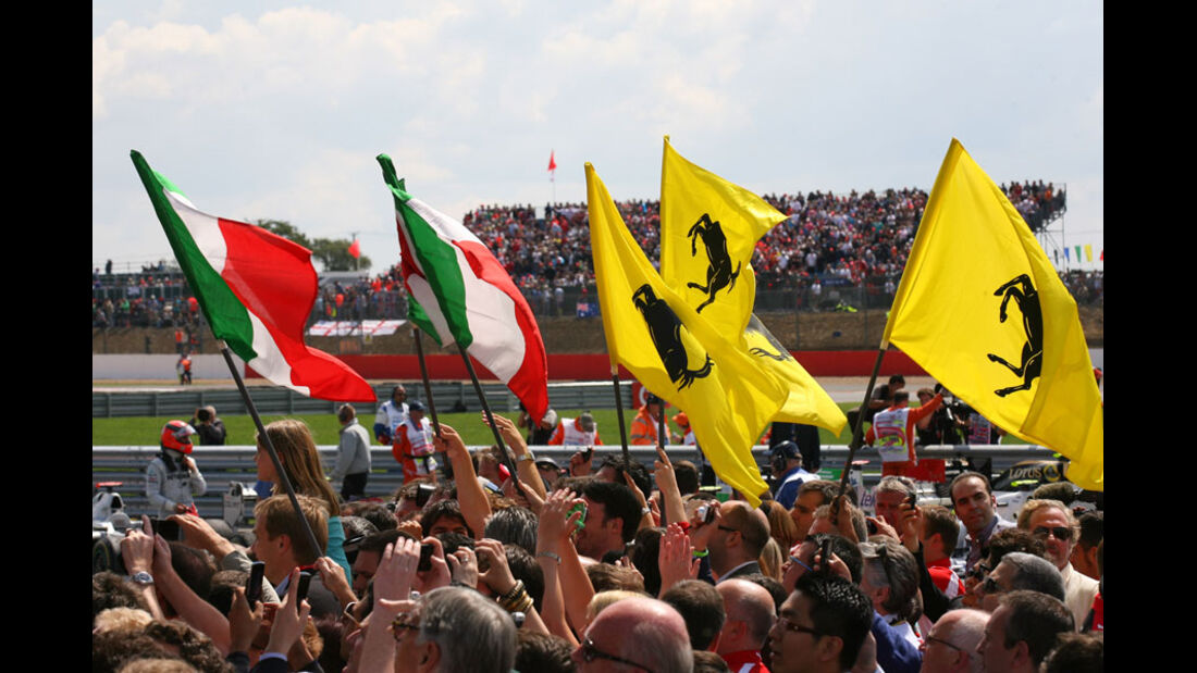Ferrari-Fans GP England 2011 Rennen