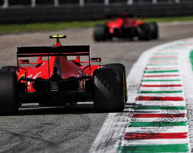 Das Grosste Ratsel Der Formel 1 Woher Kommt Die Ferrari Power