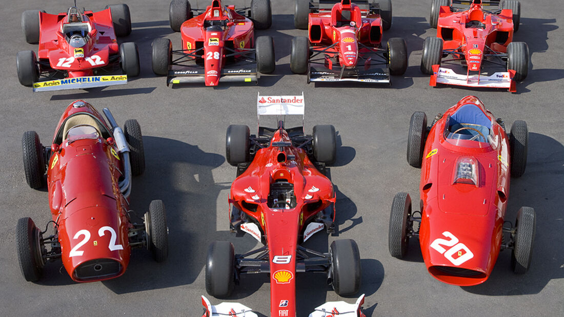 Ferrari Historie Gruppenbild