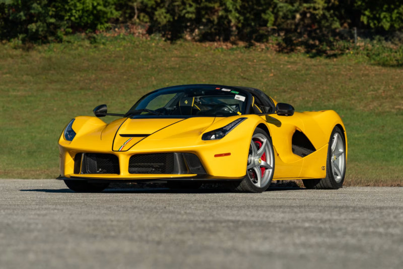Ferrari LaFerrari Aperta (2017)
