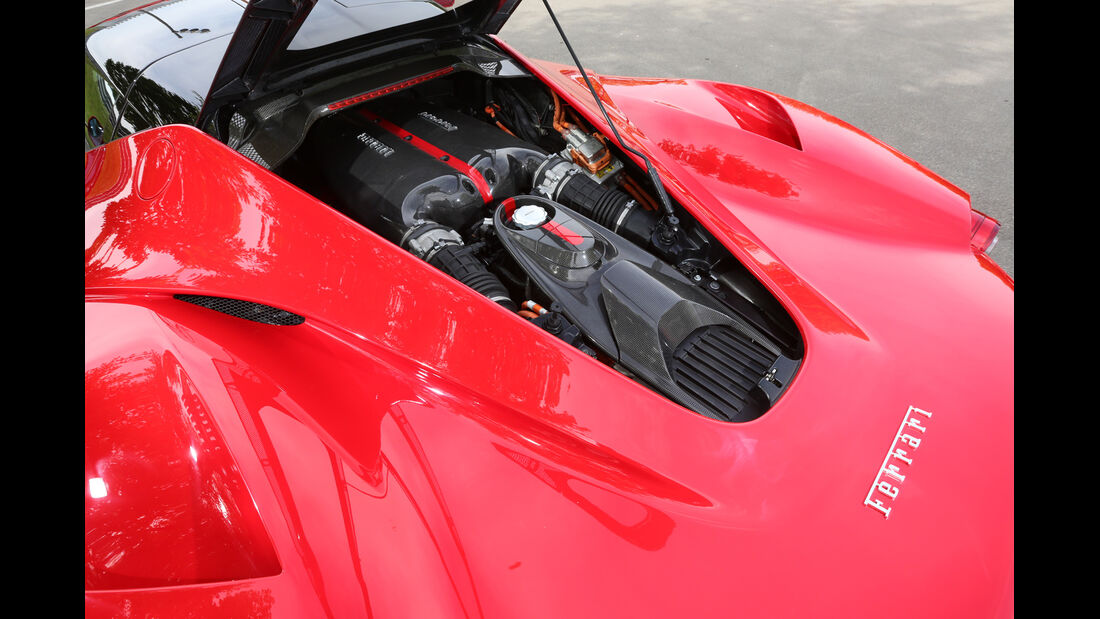 Ferrari LaFerrari, Motor