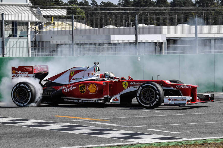 Ferrari-Racing-Days-Sebastian-Vettel-Hoc