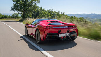 Ferrari SF90 Stradale