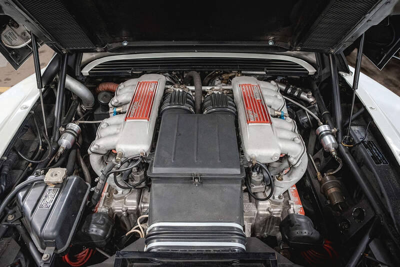 Ferrari Testarossa Monospecchio (1986) Bianco / Nero