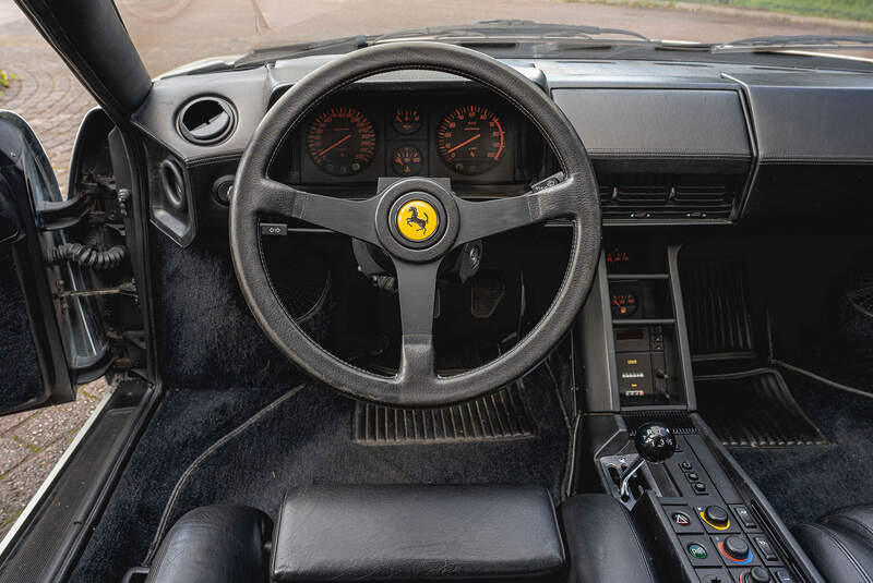 Ferrari Testarossa Monospecchio (1986) Bianco / Nero