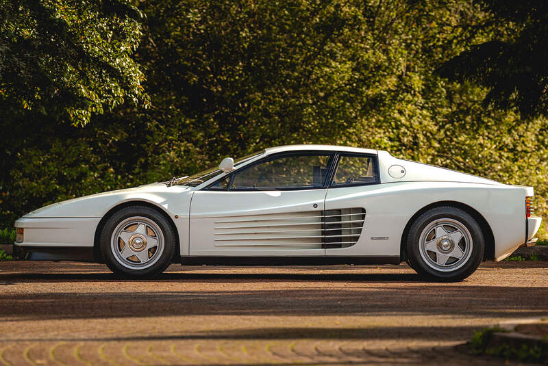 Ferrari Testarossa Monospecchio (1986) Bianco / Nero
