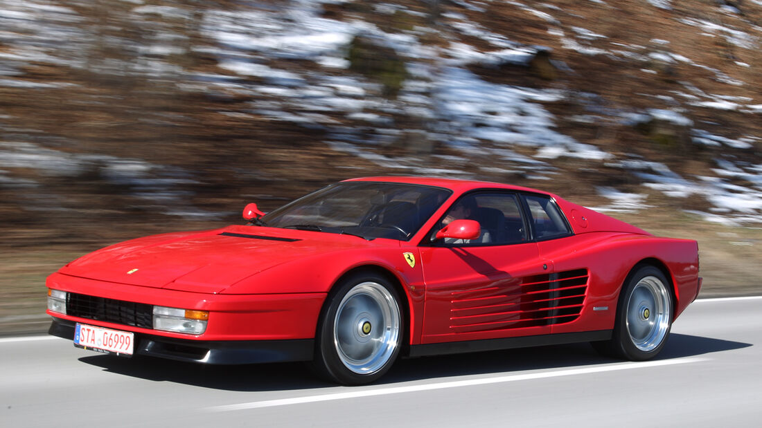 Ferrari Testarossa, Seitenansicht