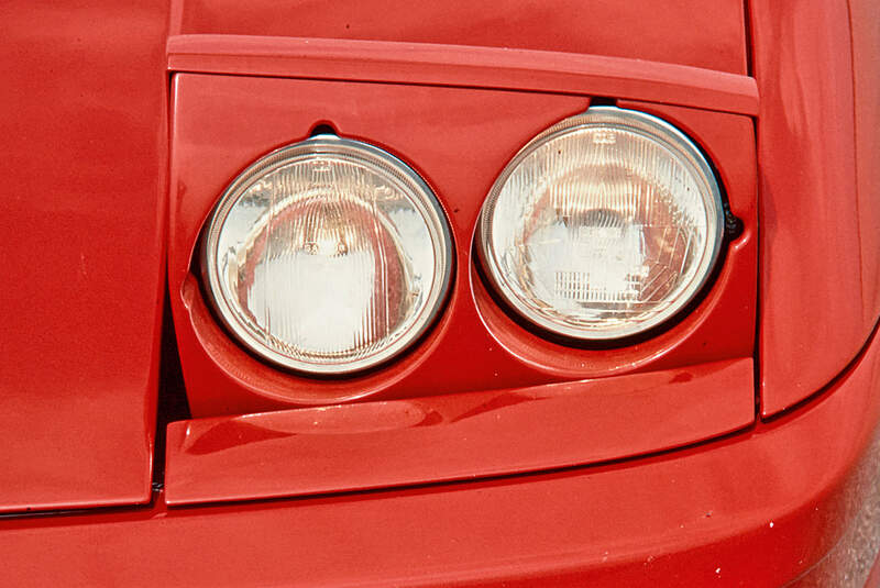 Ferrari Testarossa auto motor und sport 11/1985