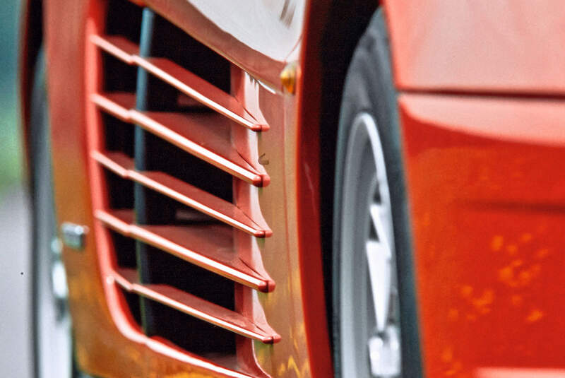 Ferrari Testarossa auto motor und sport 11/1985