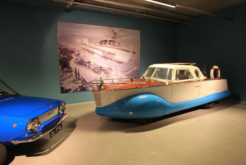 Fiat 1100 Boat Car