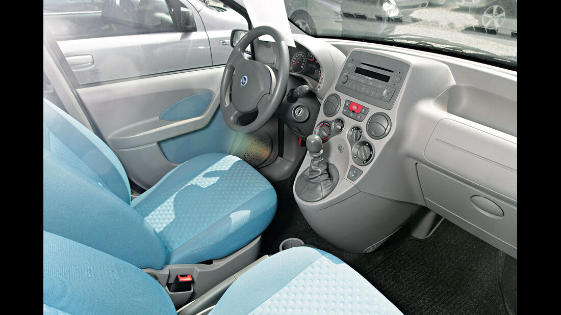 Fiat Panda 1.2, Cockpit, Sitze