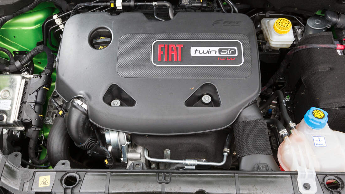Peugeot 208 82 Vti und Fiat Punto 0,9 Twinair im Test Kleinwagen, kleiner Motor, wenig Spaß Peugeot 208 82 Vti und Fiat Punto 0,9 Twinair im Test Kleinwagen, kleiner Motor, wenig Spaß