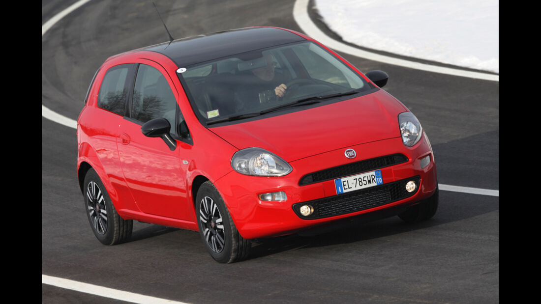 Fiat Punto 0,9 Twinair Start&Stopp Easy, Front, Kurve