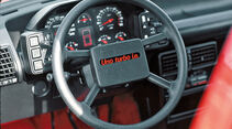 Fiat Uno Turbo i.e., Lenkrad, Cockpit
