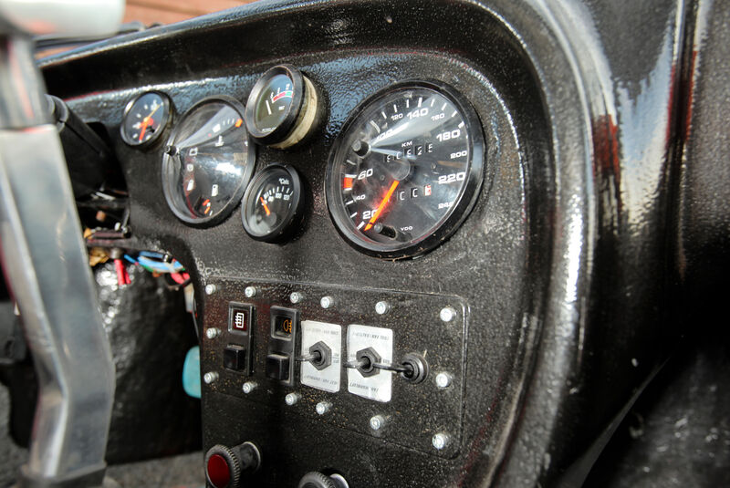 Fiberfab Bonito, Cockpit, Anzeigeinstrumente
