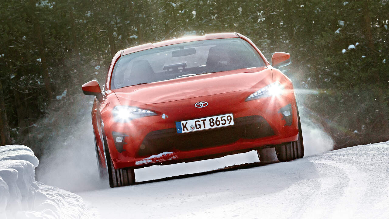 Alles Uber Winterreifen 17 Auto Motor Und Sport