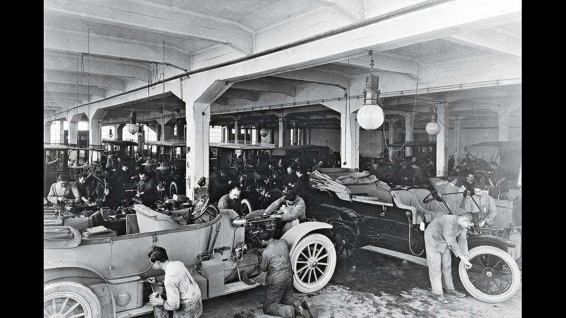 Fließband, Daimler, 1912, Endferitgung