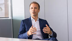 Florian Huettl; CEO Opel