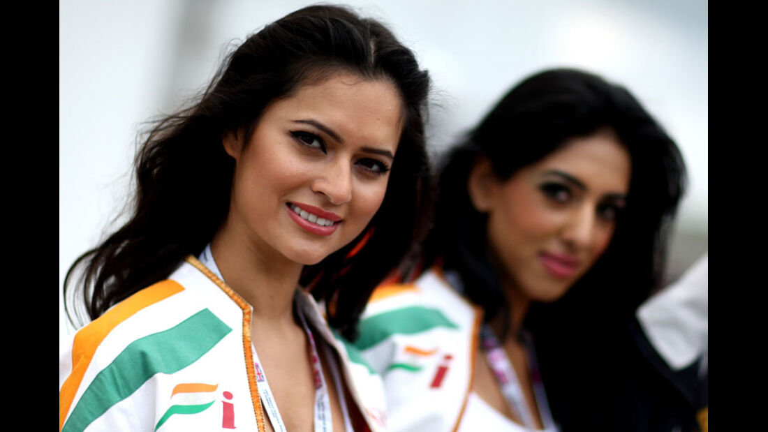 Force India-Girls - GP England - Qualifying - 9. Juli 2011