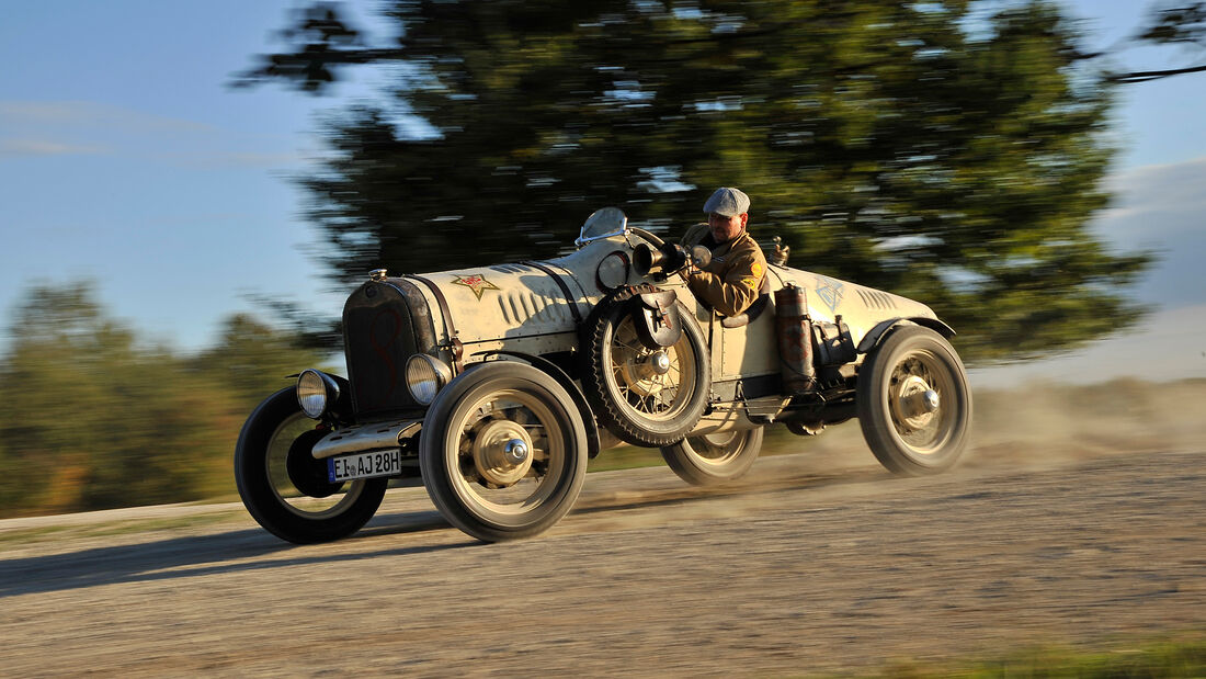 Ford A Racer, Seitenansicht