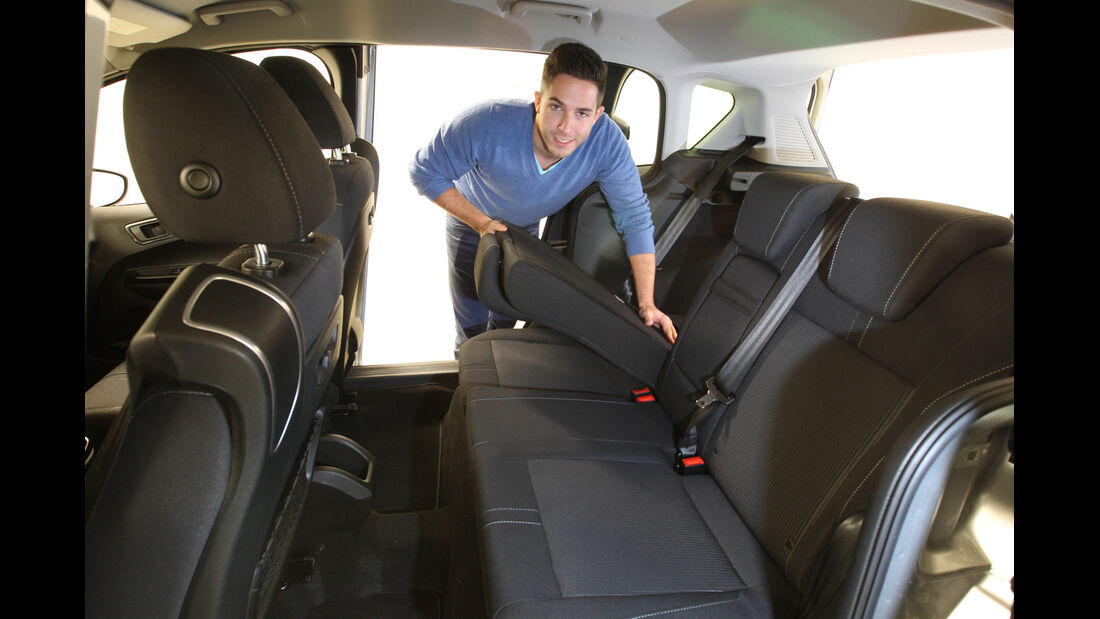 Ford B-Max 1.0 Ecoboost Titanium, Rücksitz, Umklappen